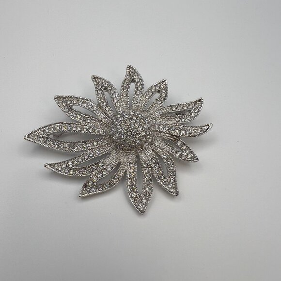 Vintage SETA Brooch Rhinestone Silver Tone Flower Large Chunky - Picture 6 of 9